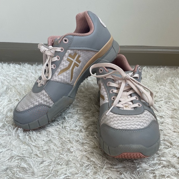 KURU Shoes - KURU Quantum Gray Pink Sneakers